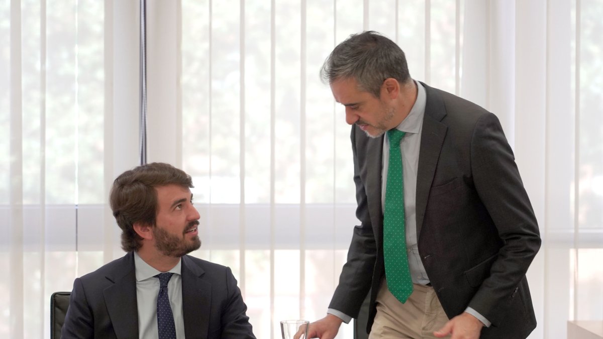 Gallardo  en la reunión de Portavoces de las Cortes de Castilla y León. 
