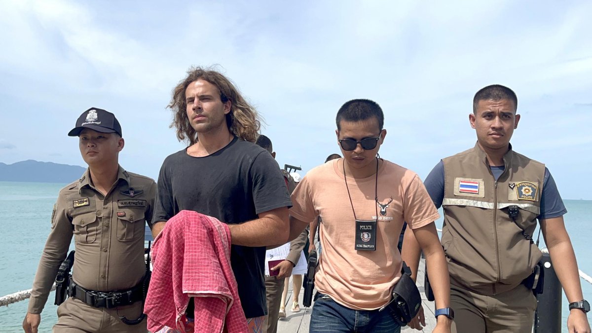 Fotografía de archivo del español Daniel Jeronimo Sancho Bronchalo tras su detención en Tailandia. 
                      EFE/EPA/SOMKEAT RUKSAMAN