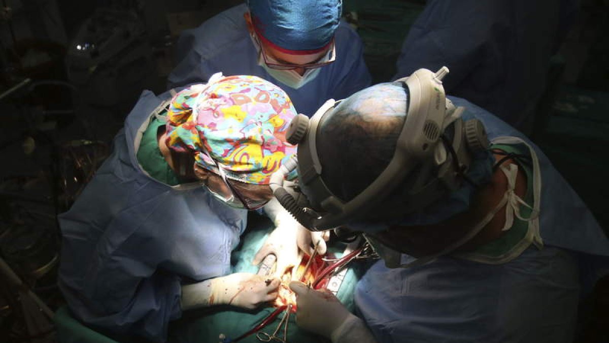 Imagen de archivo de una intervención quirúrica.