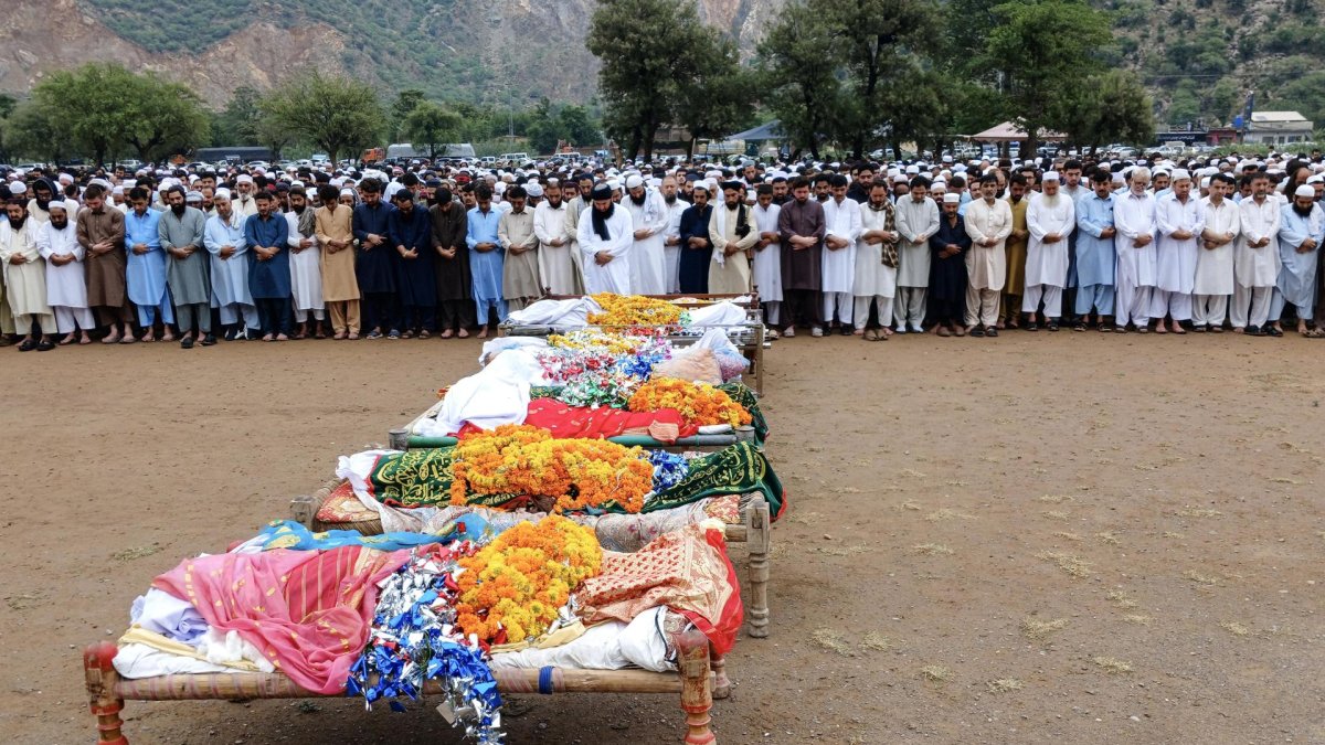 Imagen de archivo de las inundaciones en Pakistán en julio pasado. EFE/EPA/BASIT GALANI