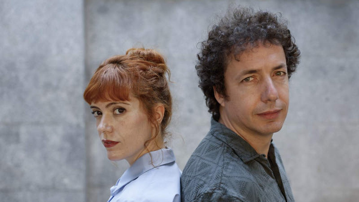 Itsaso Arana y Vito Sanz, protagonistas de Volveréis.  MARISCAL