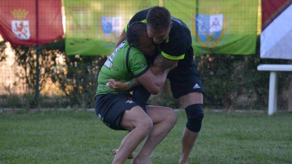 Moisés Vega venció en la final a Víctor Llamazares.  ÁLVARO QUIÑONES