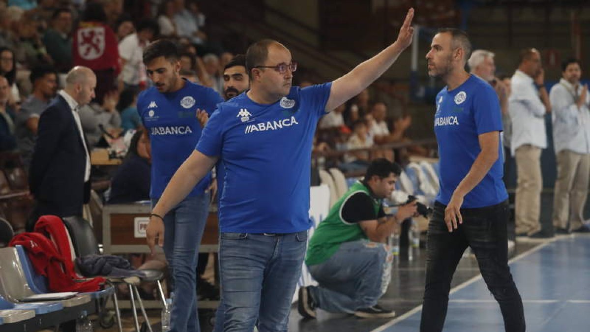 Daniel Gordo en el partido del pasado domingo en el Palacio.  ÁNGELOPEZ