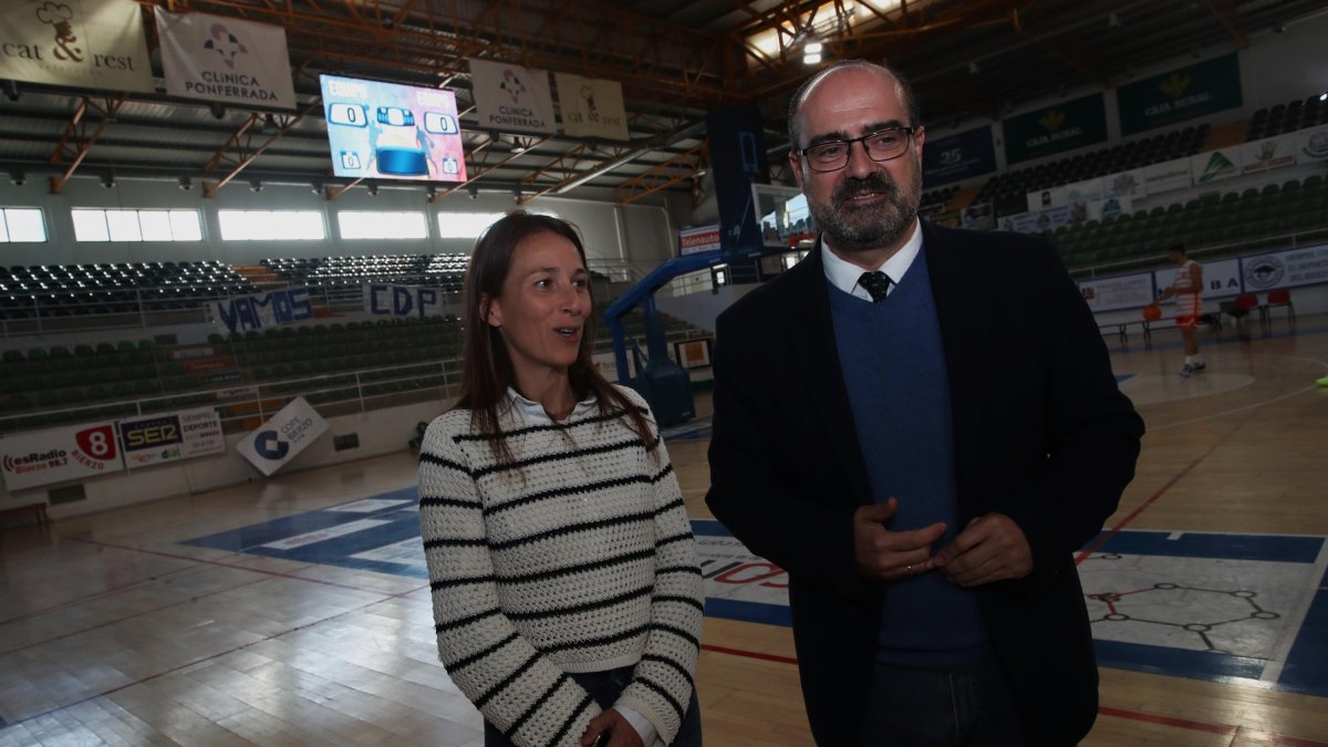 La concejala de Deportes y el alcalde de Ponferrada.