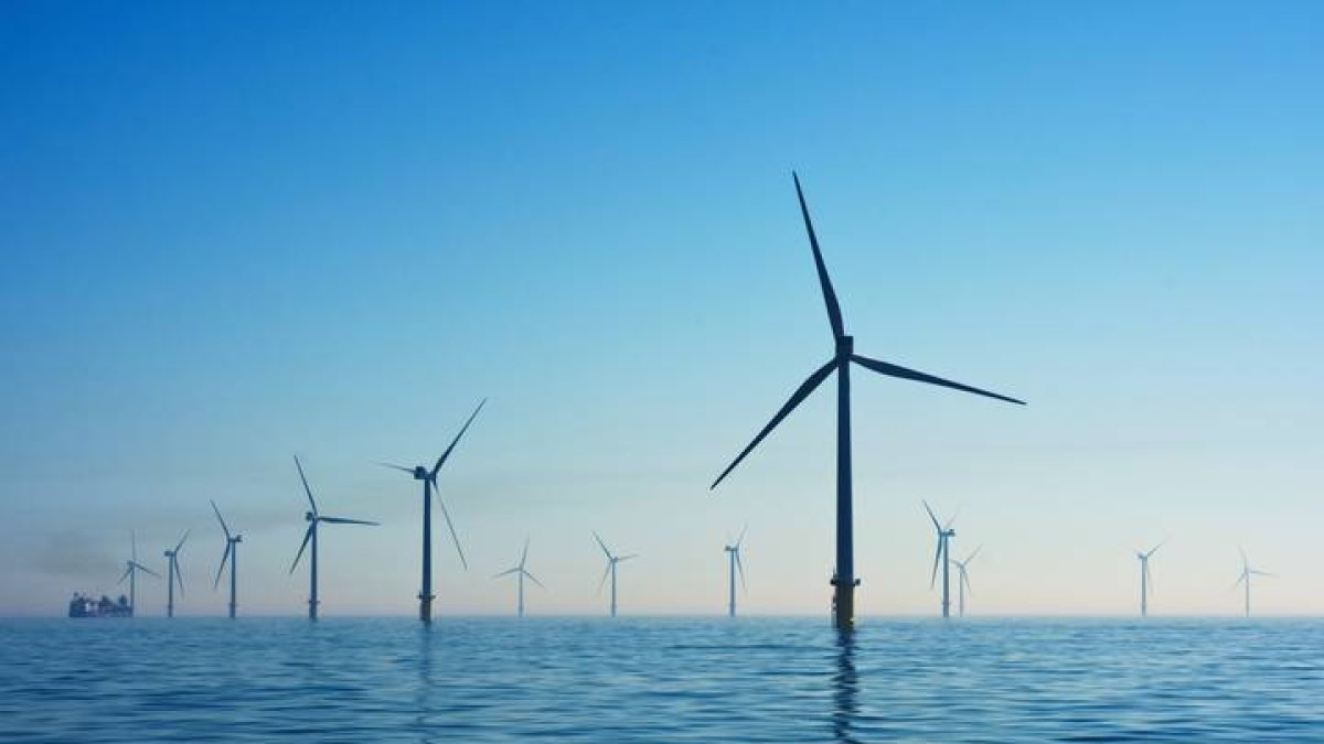 Granja marina generadora de energía eólica. Foto: Nicholas Doherty/Unsplash.