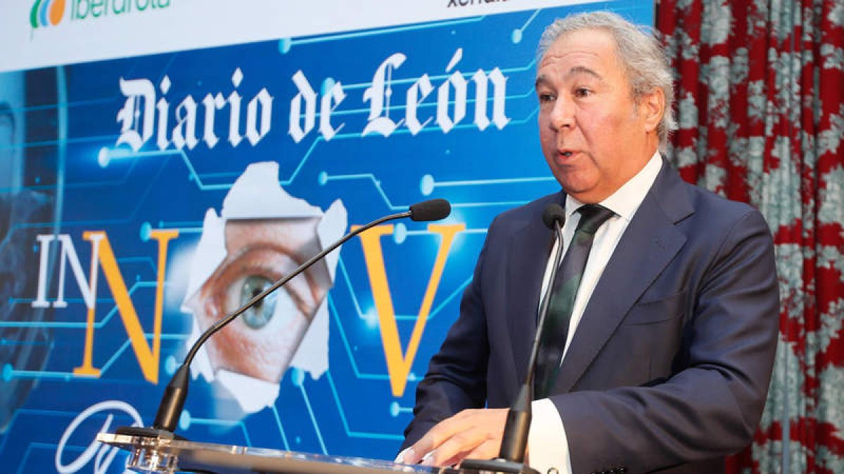 El director de Diario de León, Joaquín S. Torné.  RAMIRO/ÁNGELOPEZ