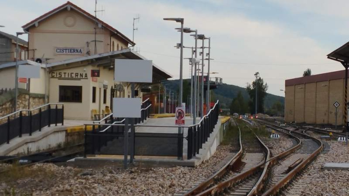 Imagen de la estación de Cistierna. CAMPOS