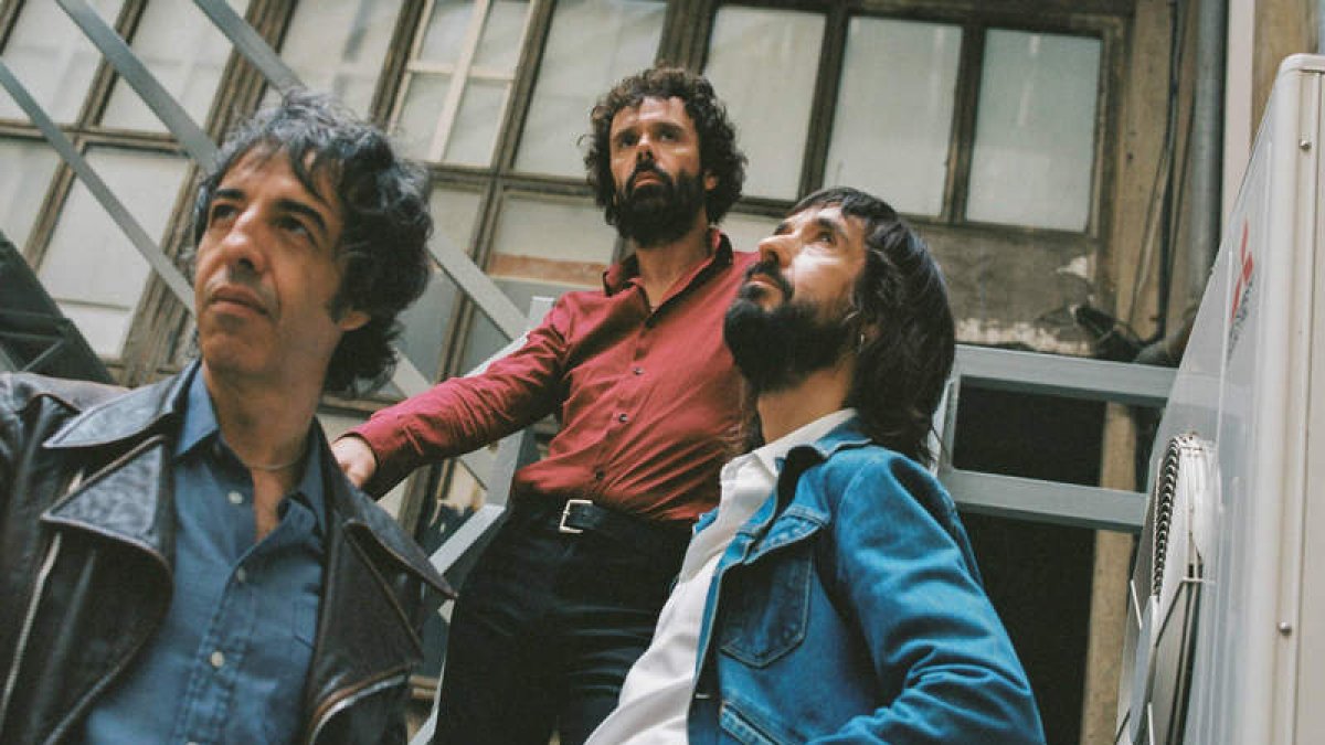 Marc Ros, Jes Senra y Áxel Pi, Sidonie, actúan este sábado en León Solo Música en el Palacio de Exposiciones. DL