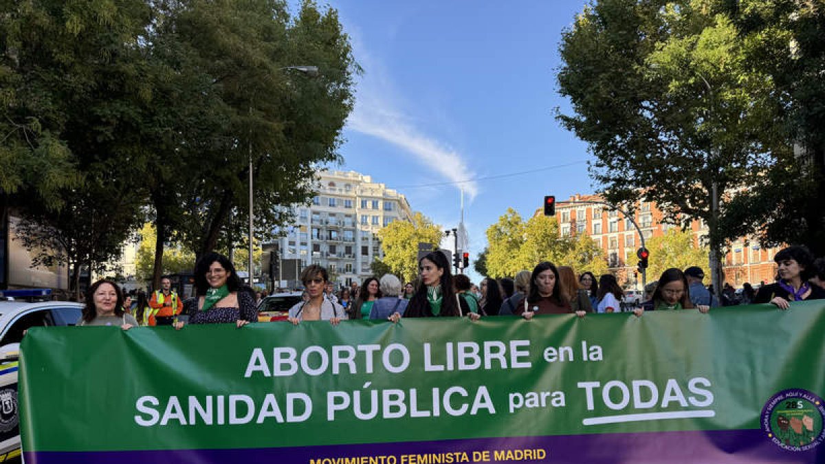 Manifestación ayer a favor del aborto libre y seguro en Madrid. AILEN DÍAZ