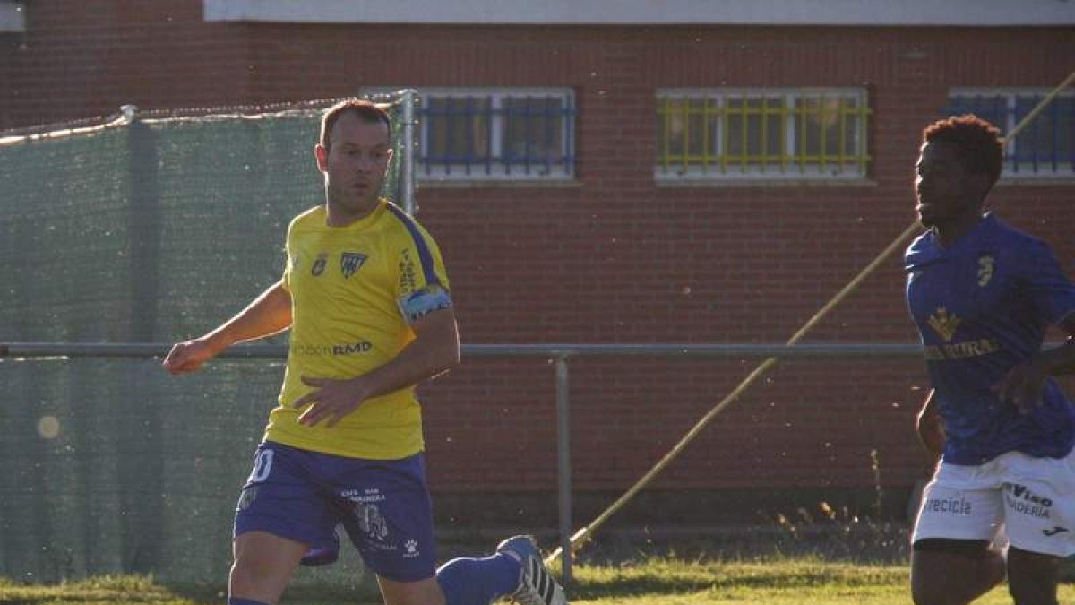 El Atlético Mansillés mereció más que el empate frente al Becerril.  MANSILLÉS