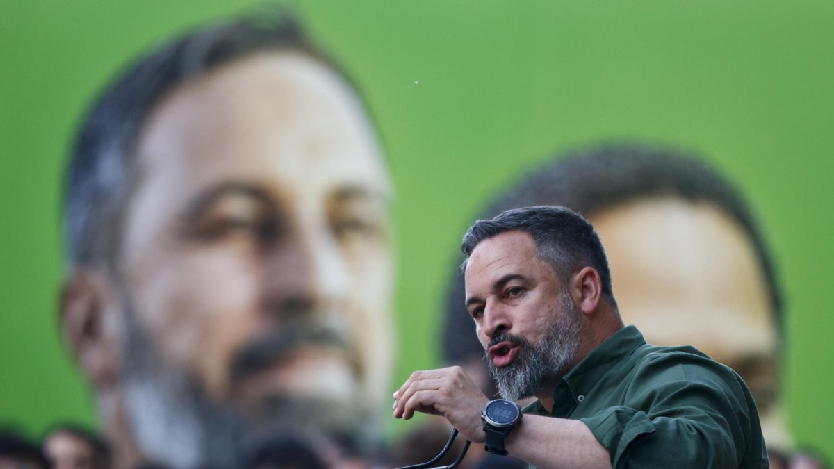 El presidente de Vox, Santiago Abascal, participa en un acto de campaña electoral en Reus en mayo pasado. EFE/ Quique García