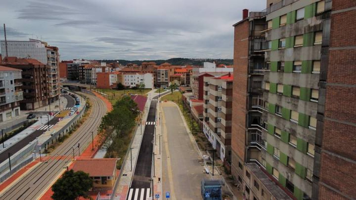 Imagen aérea de la urbanización del entorno de Feve.