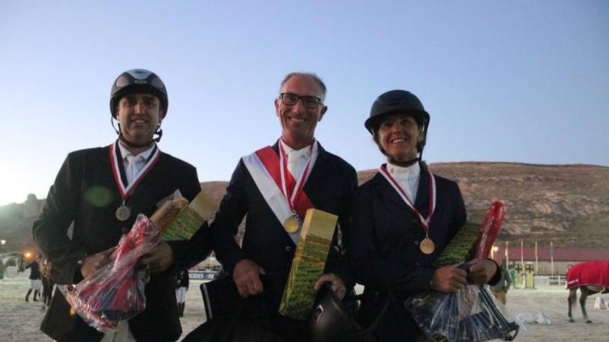 Óscar Matanza Blanco, Carlos Zárate y Nuria del Barro Navarro. DL