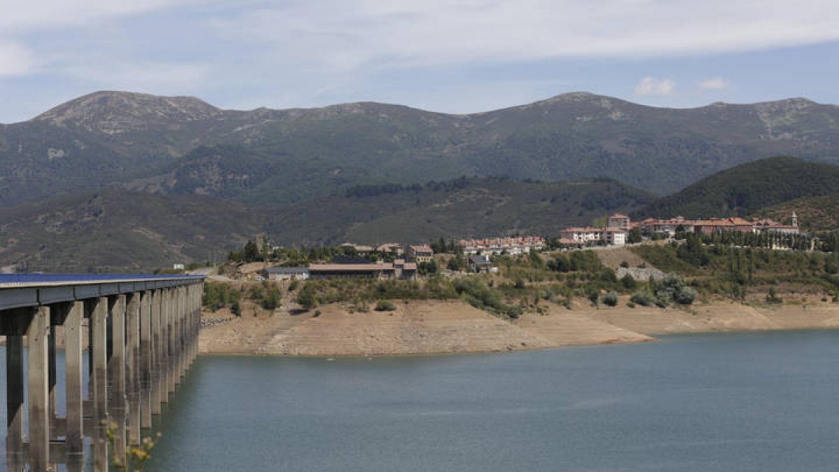 Embalse de Riaño.