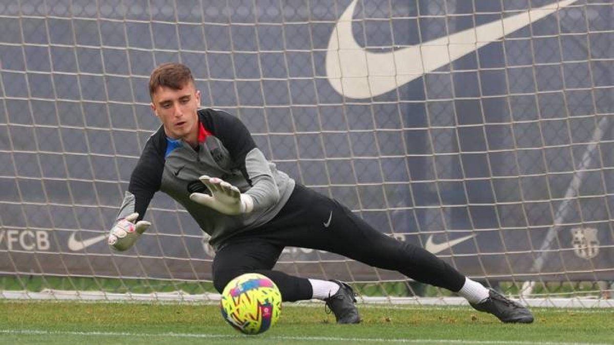 El portero leonés Éder Aller debutó con el Barça B este pasado fin de semana.