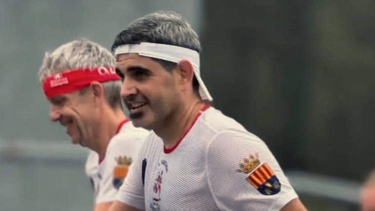 Jon Medrano Ruiz acaba de conquistar el podio en el Mundial de Marcha Nórdica.  DL