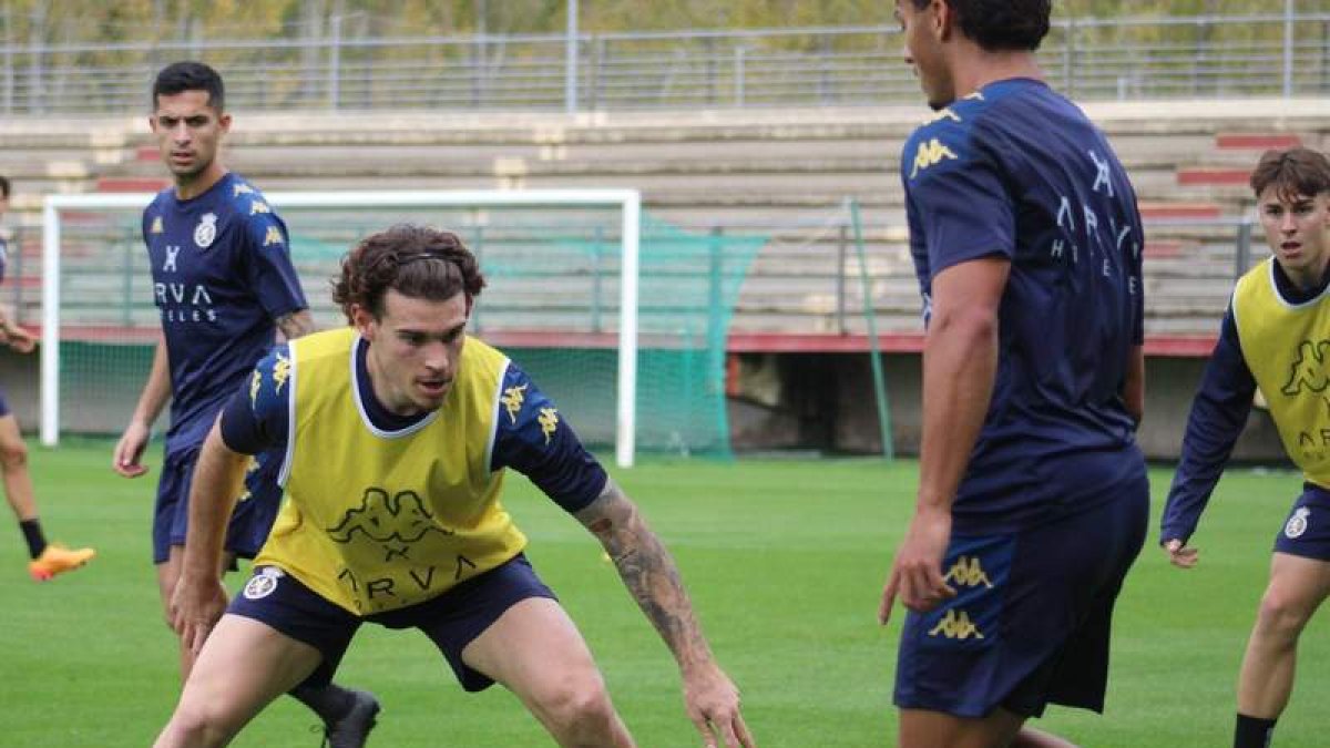 La Cultural se ejercitó este martes con vistas al partido del sábado en Andorra. CYDL