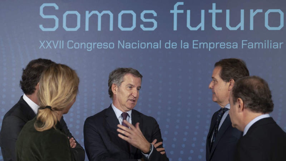 La Audiencia nacional archiva la querella del PP contra el PSOE por ...