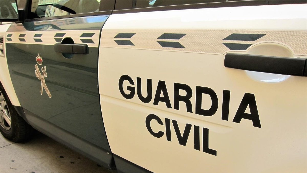 Una patrulla de la Guardia Civil