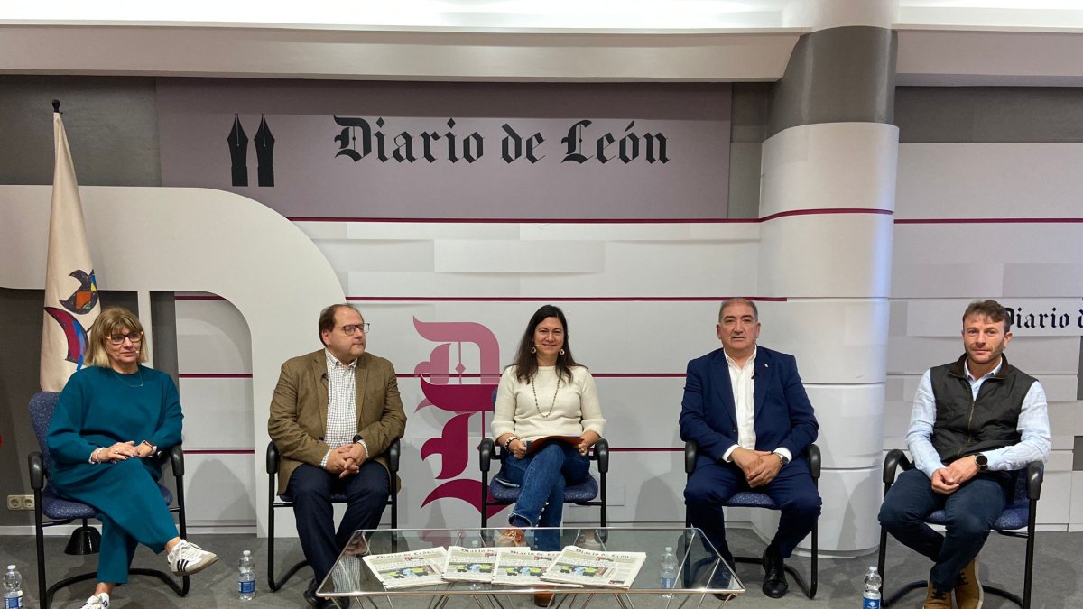 María Paz Martínez, Javier Carrera, Pilar Infiesta, José Pellitero y Francisco Manuel Ramos