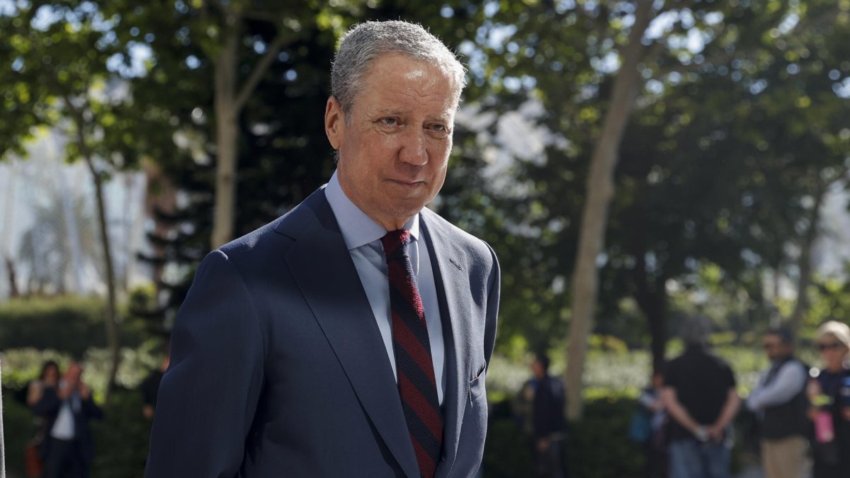 Imagen de archivo del expresident de la Generalitat y exministro Eduardo Zaplana. EFE/Manuel Bruque