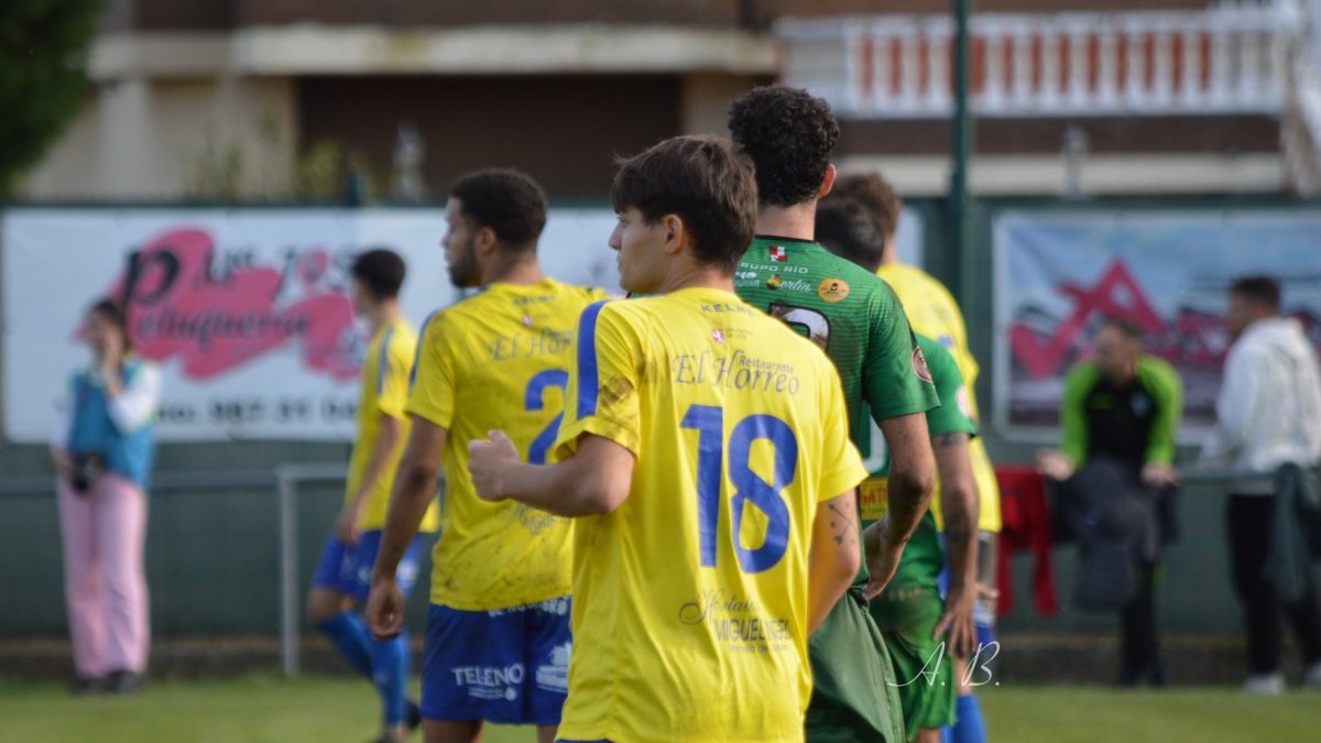 El Atlético Mansillés sacó un valioso empate de su visita al feudo del Tordesillas.