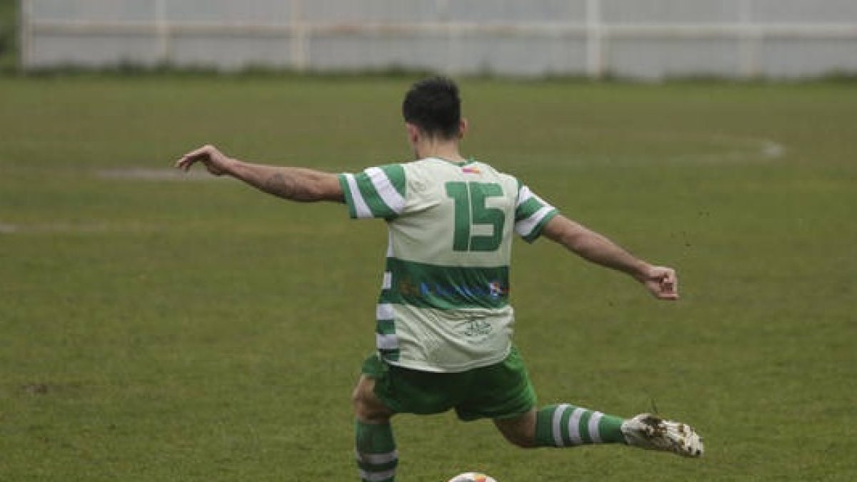 El CD La Virgen fue muy superior al Becerril.