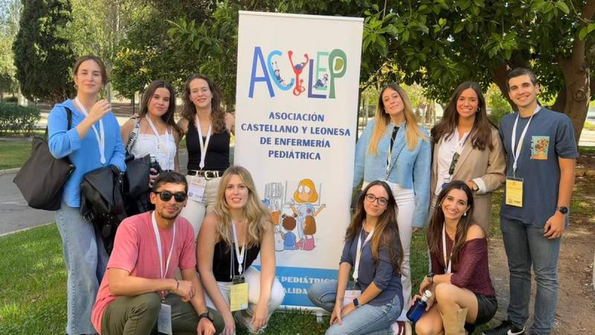 Participantes en el IV Congreso Nacional de Asociaciones de Enfermería Pediátrica. DL