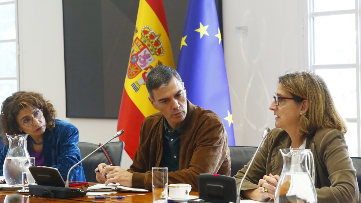 Sánchez dice a Mazón que 