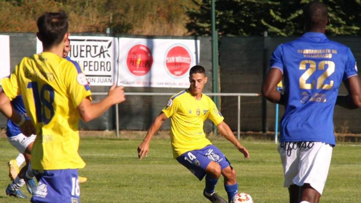 El Atlético Mansillés mejora sus prestaciones y se ve en la tabla.  DL