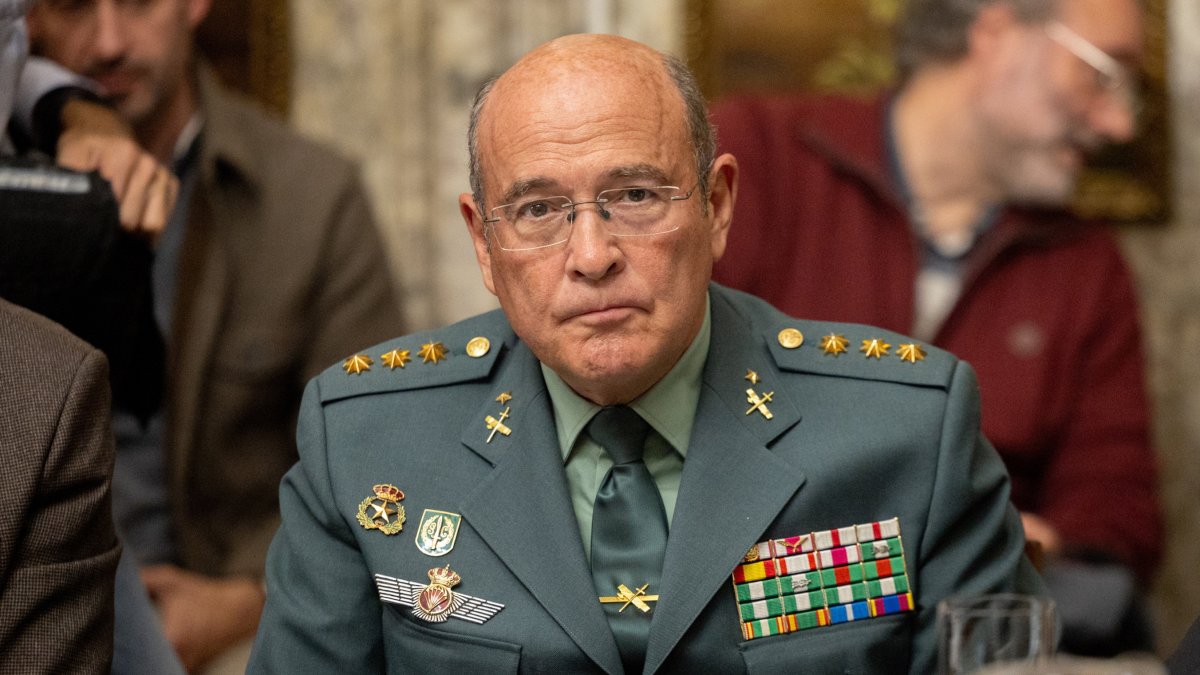 Archivo - El Coronel Jefe de la Comandancia de Madrid de la Guardia Civil, Diego Pérez de los Cobos.