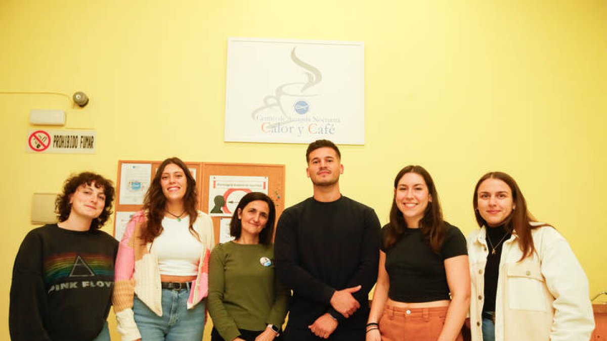 El equipo de educadores de Calor y Café con Sefi Herrero y Aribe Alonso.