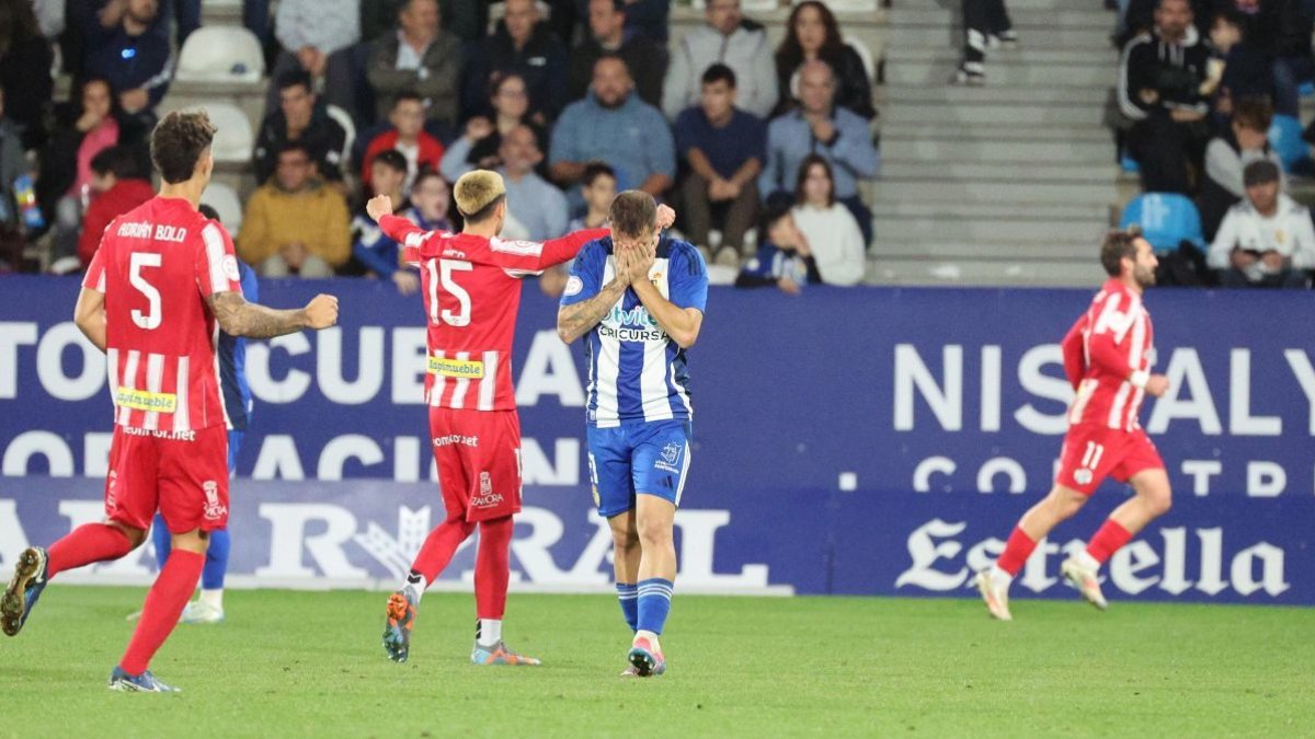 El Zamora CF es uno de los nueve conjuntos que ha celebrado al menos un gol ante la Deportiva en la presente temporada. l. DE LA MATA