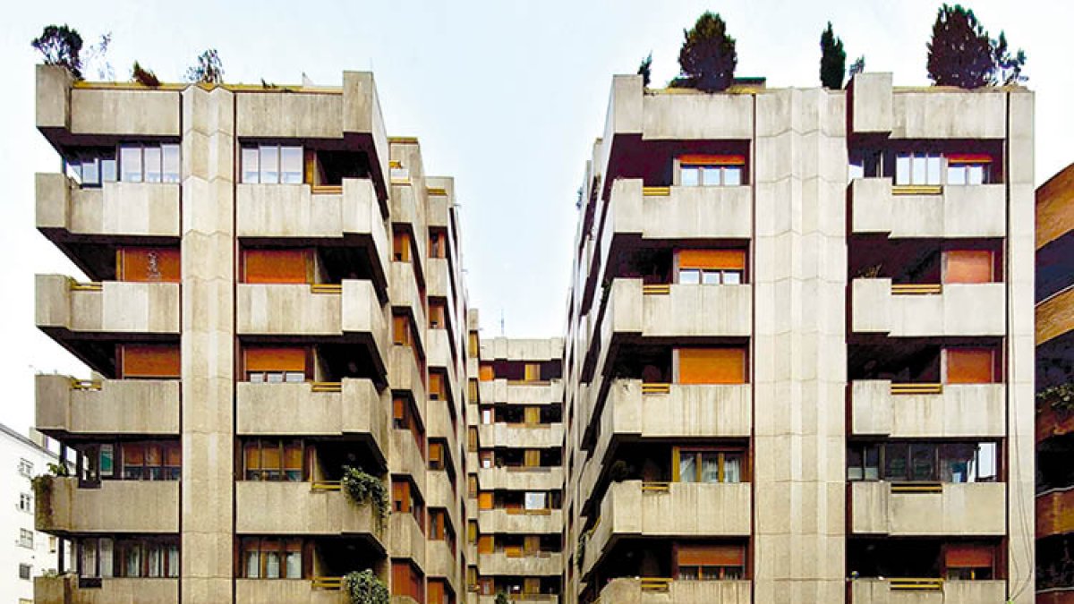 C/ Roa de la Vega, 30.