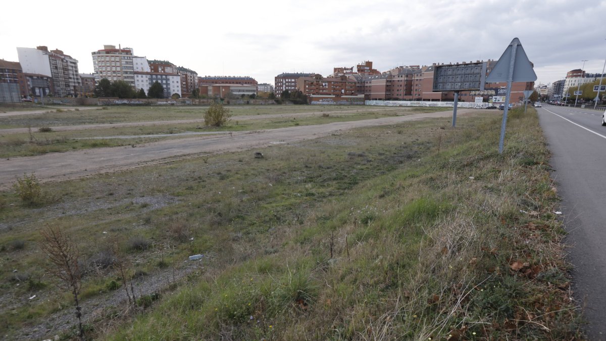 El sector está dividido del Polígono 10 por la avenida Europa.