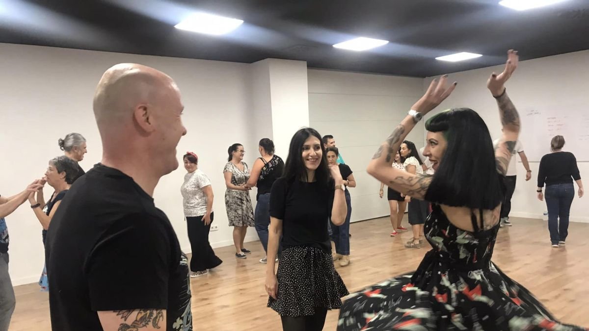 Imagen de uno de los talleres de baile que se impartirán. dl