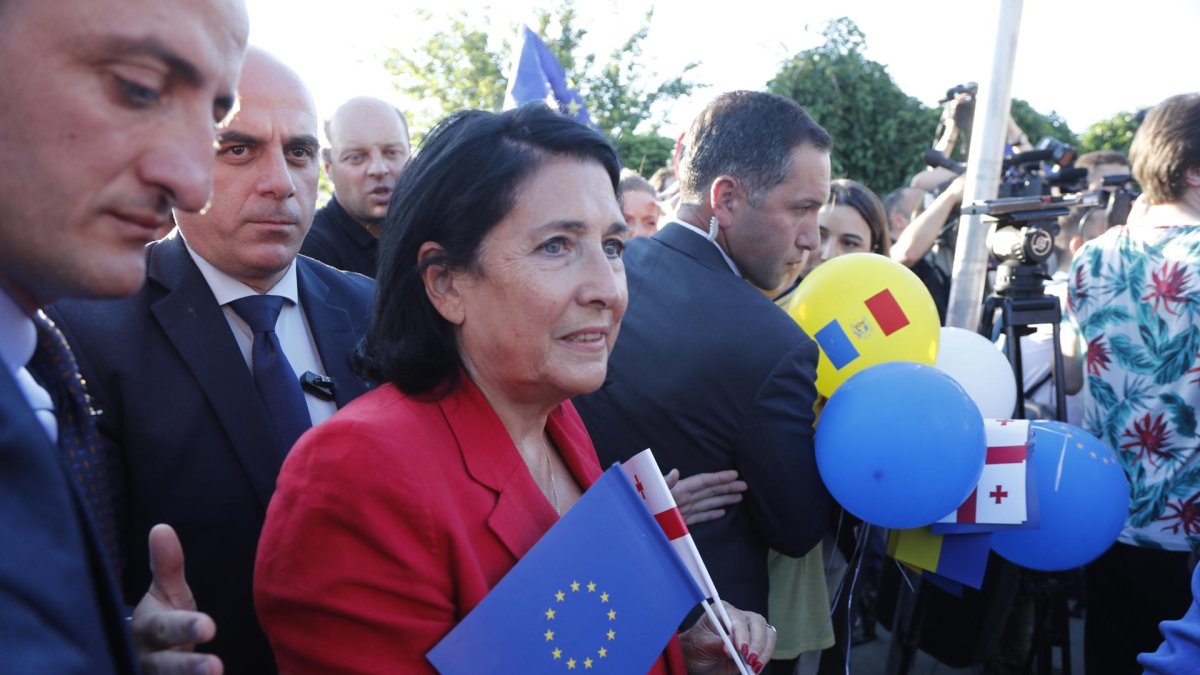 La presidenta de Georgia, Salomé Zurabishvili. EFE/EPA/ZURAB KURTSIKIDZE