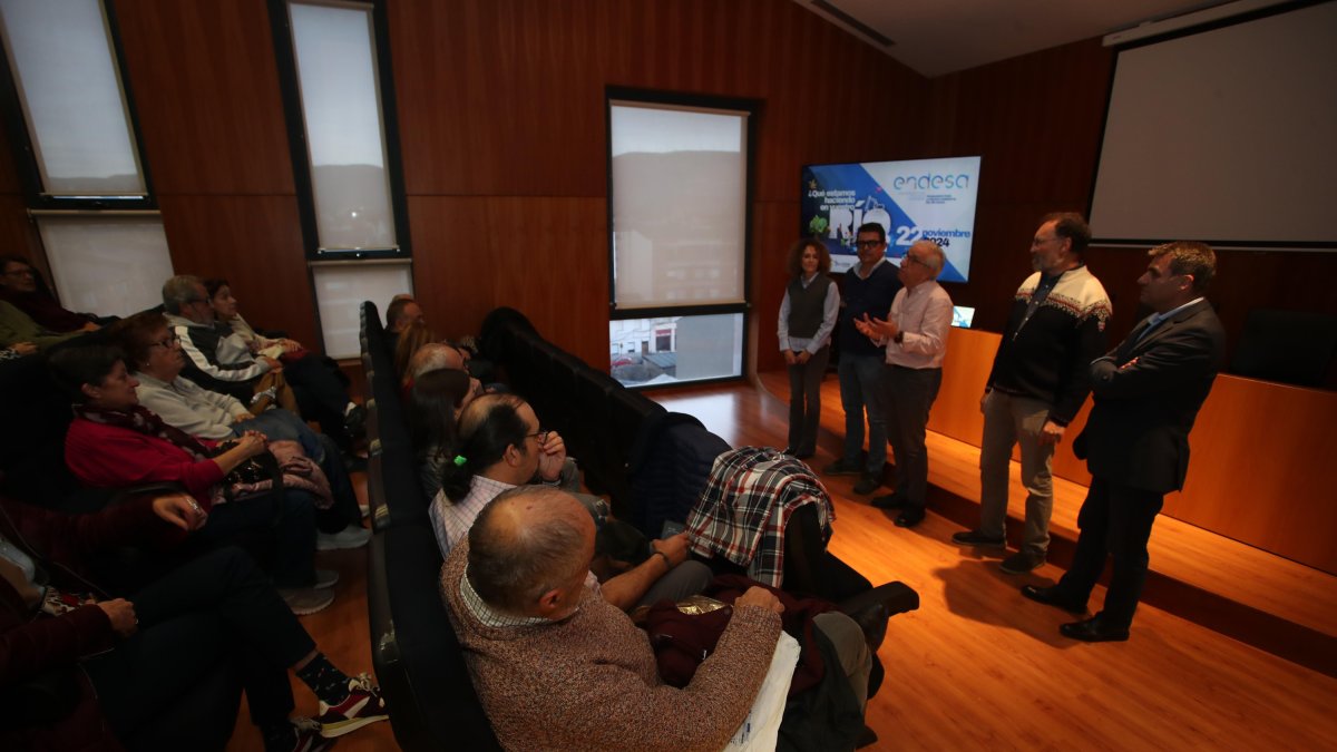 Presentación del proyecto, este viernes, en Bembibre.