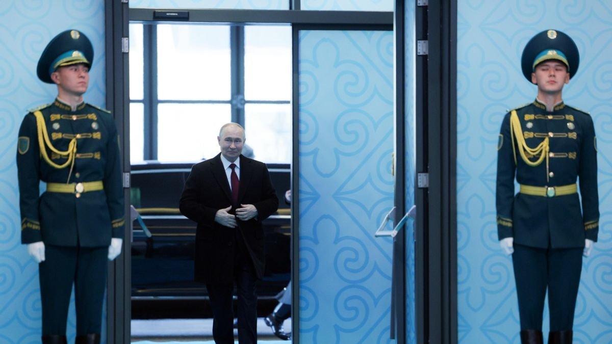 Putin llega ayer a la reunión del Consejo de Seguridad Colectiva en Kazajstán. GAVRIIL GRIGOROV