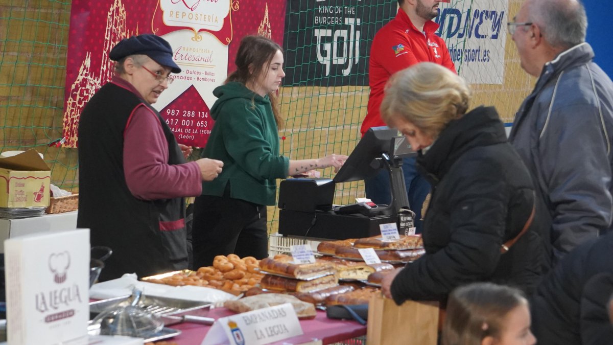 Sariegos abre su Feria al mejor sabor de León