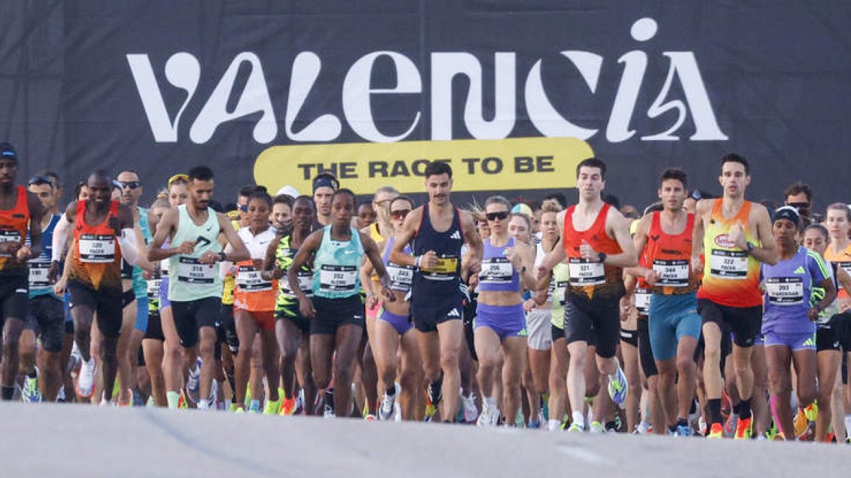 Momento de la salida de la maratón de Valencia en la que Jorge fue el cuarto español. FÖSTERLING