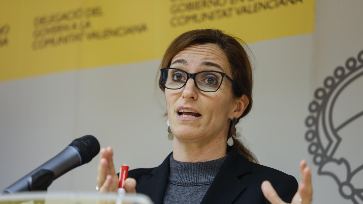 La ministra de Sanidad, Mónica García.
