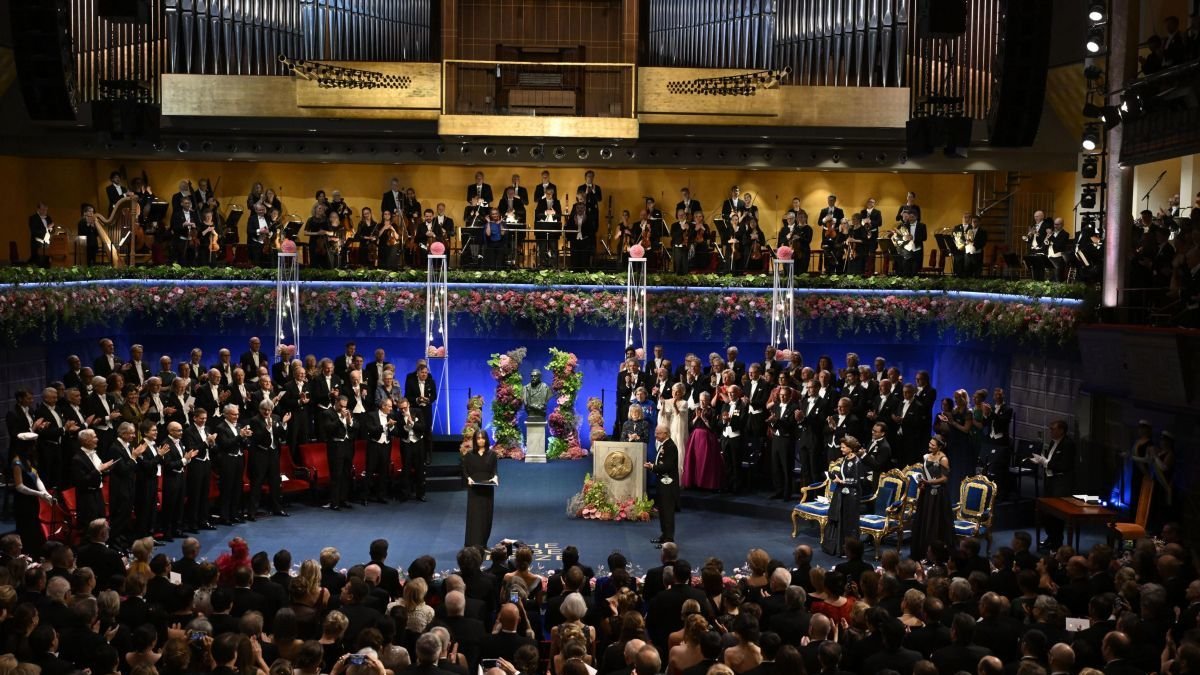 La oenegé japonesa Nihon Hidankyo recoge el Nobel de la Paz. JoNAS EKSTROMEr
