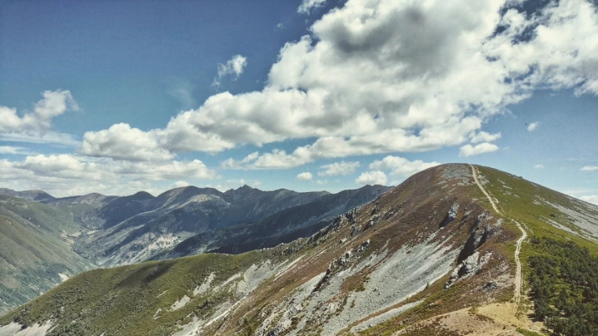 Una imagen de los montes en el municipio de Páramo del Sil.