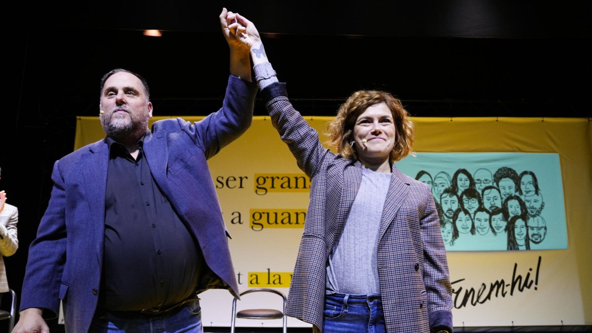 Oriol Junqueras y Elisenda Alamany, durante el acto central de la candidatura de militancia de cara al Congreso de ERC el pasado miércoles. EFE/Alejandro García