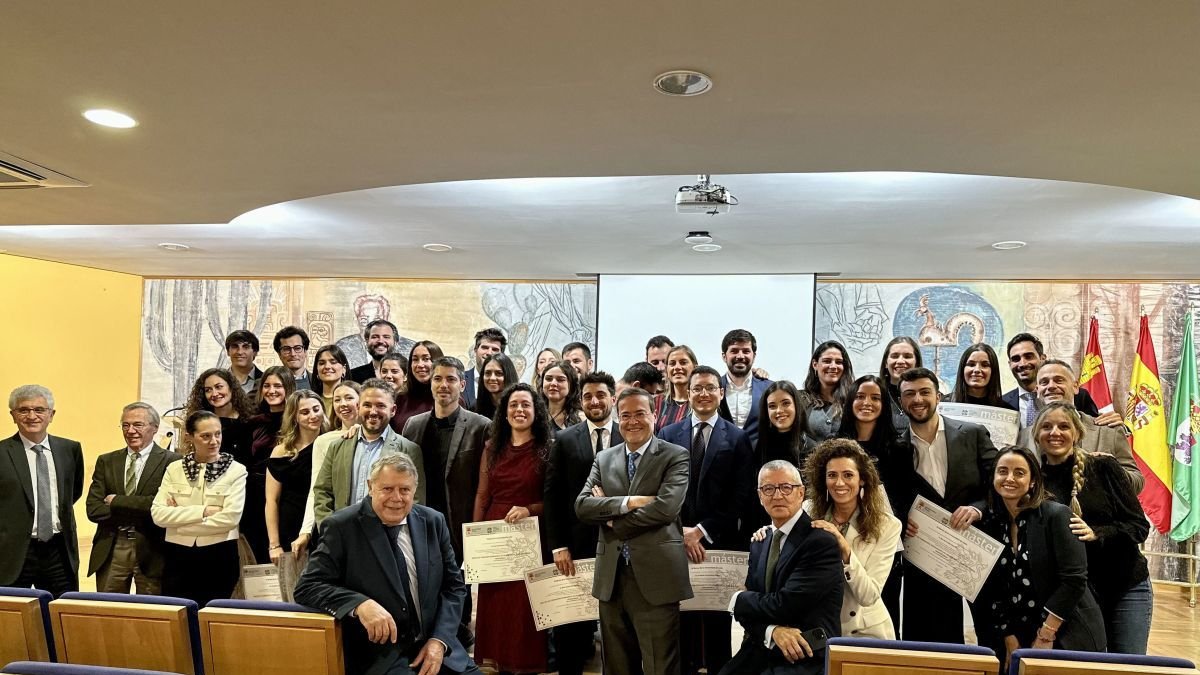 Acto de graduación de los dentistas de la clínica solidaria.