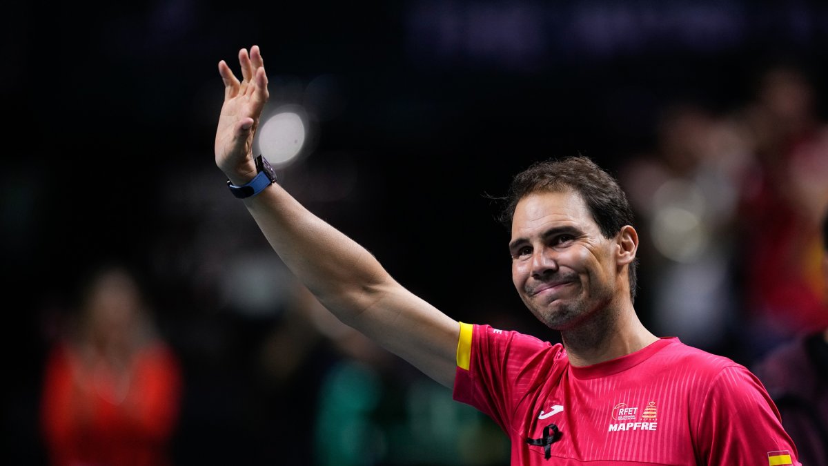 Rafa Nadal en el homenaje que recibió en el Martín Carpena, de Málaga, con motivo de su retirada.