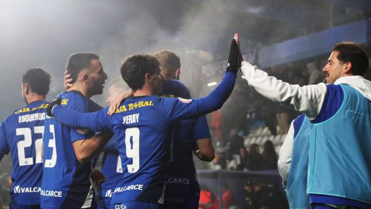Tras Club Gimnàstic y Lugo, la Deportiva ganó al Tarazona. BARREDO