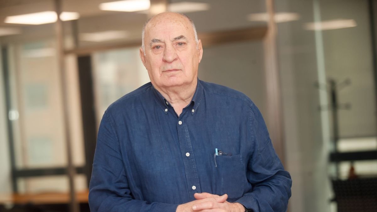 José María Ferrero Rodríguez ‘Uribe’ se muestra optimista con la temporada que está desarrollando su querida Cultural y Deportiva Leonesa. ÁNGELOPEZ