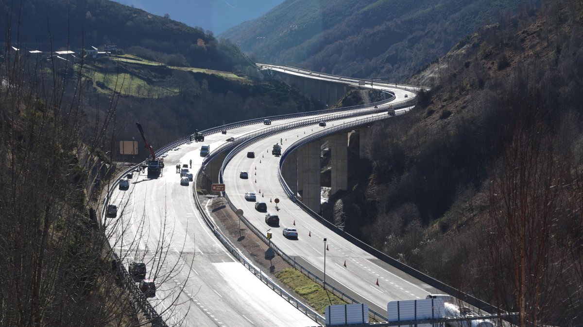 Imagen de la semana pasada del nuevo viaducto del Castro. DE LA MATA